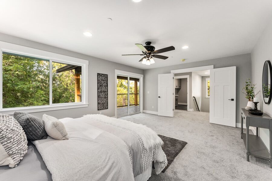 Creating a home office remodeling tips for the remote work era in Washington - a Home Plans NW project
